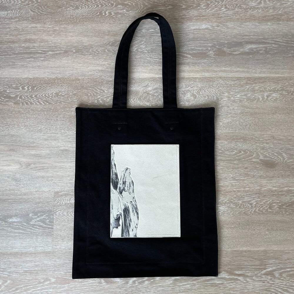 Y-3 x adidas Unisex Black Floral Tote Bag with Zipper Pocket - Picture 3 of 4